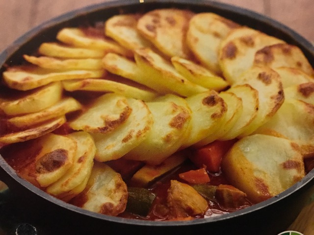 Roast pork hotpot